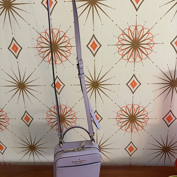 Kate Spade Leather Daisy Crossbody Color Lavender New Without Tags Never Used - Picture 3 of 6